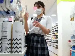 激かわJK様を店員の真横で盗撮してみた!!編 禁断の逆さ撮りシーズン5 指定便2